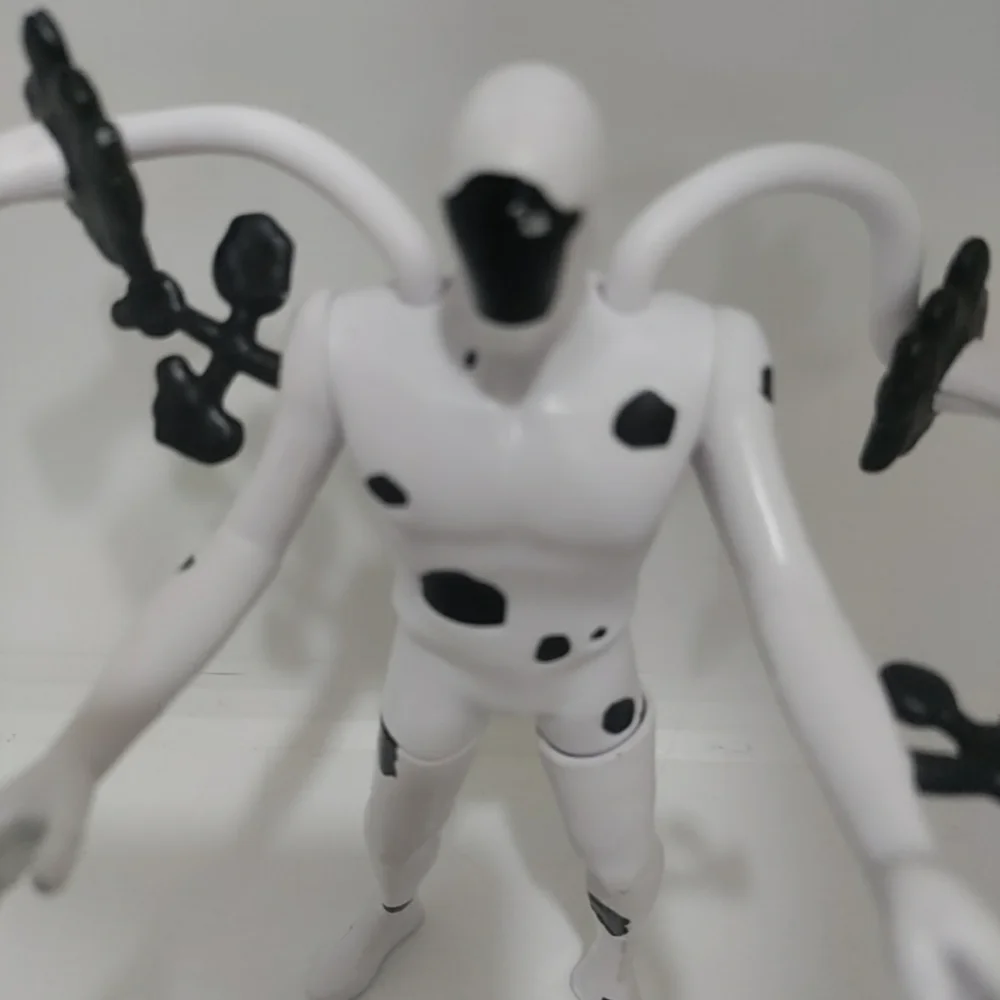 Across The Spider-Verse Marvel THE SPOT Portal Punch 6